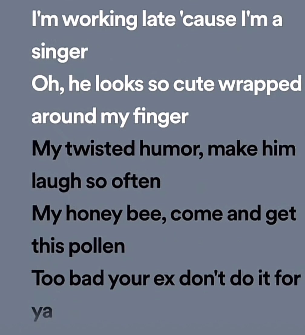 zaamthebookishpotato tweet media