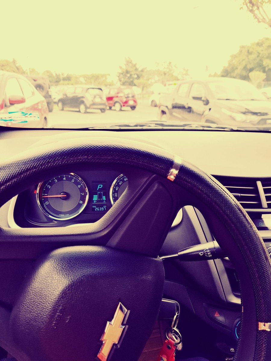 notifrasesmx's tweet image. Linda tarde desde #Minatitlán usando #retrica y #2015vibes Los nuevos 2015