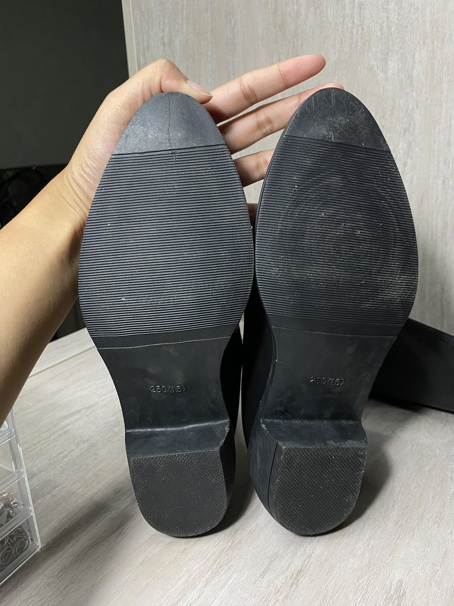 jaolipo's tweet photo. ใส่จริง 1 ครั้งถ้วน พื้นใหม่ๆ ส้นไม่สูงมาก ใส่เดิน 5-6 ชม. สบายมาก
สนใจ dm ค่ะ https://t.co/oRW8djUsBZ