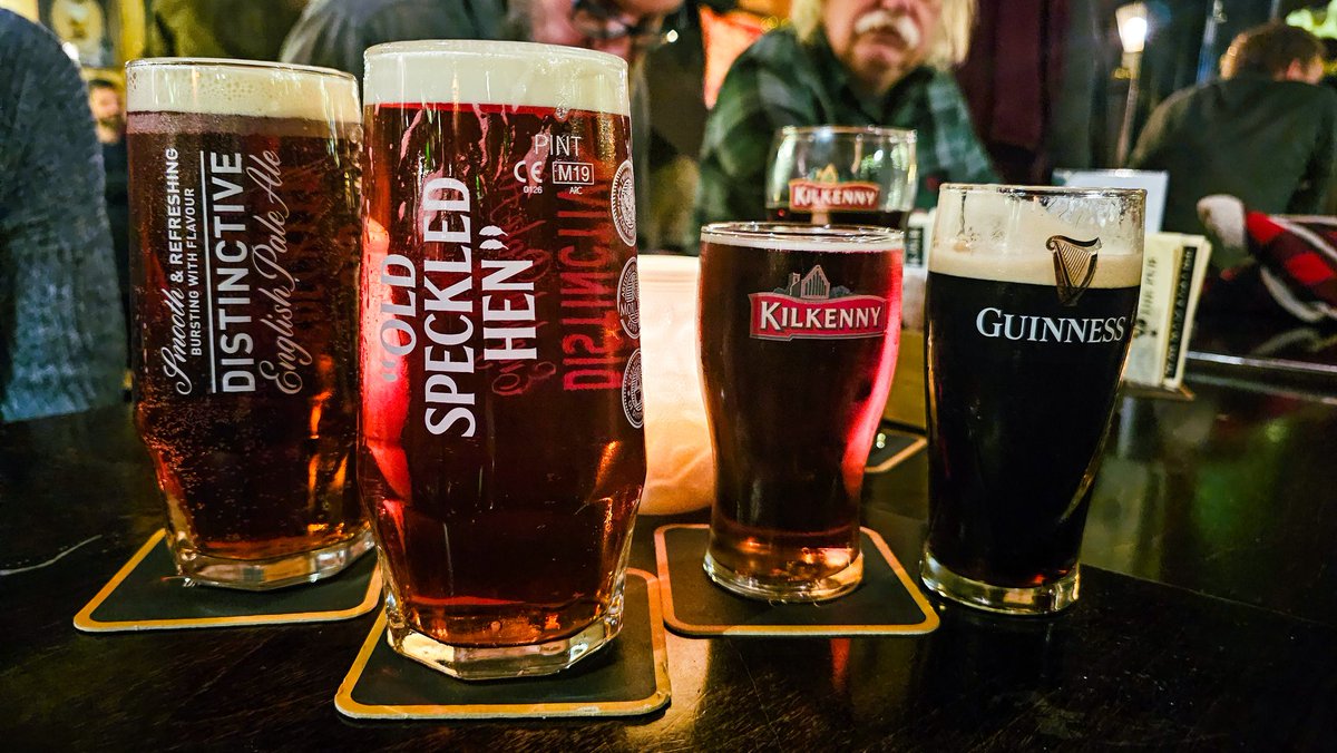 The Professor!
Tolkien his 133rd birthday.

#TolkienBirthdayToast 🍻