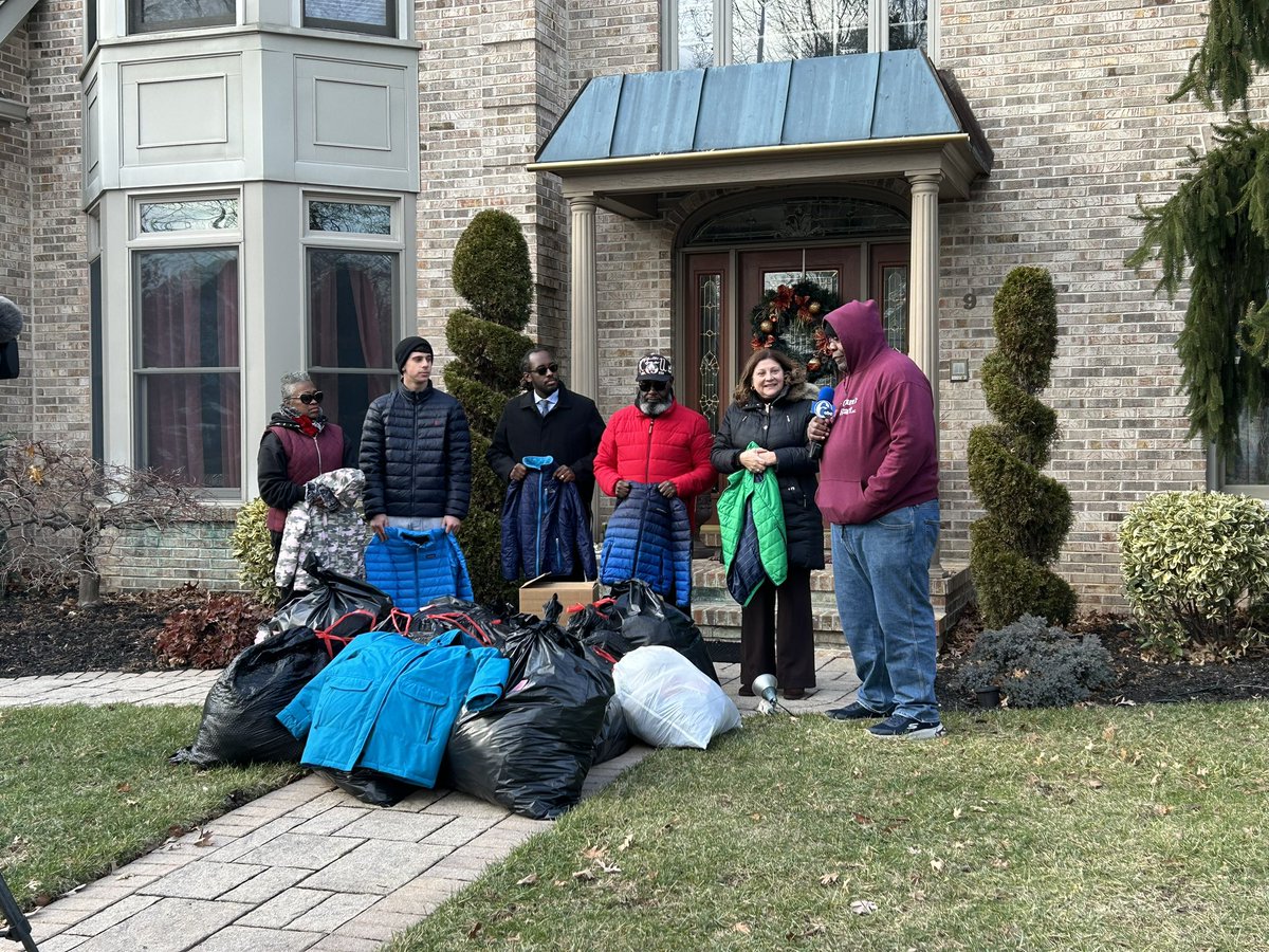 MercerClerk's tweet photo. Had the pleasure of partnering with Clara’s Heart and Max Frost of Hamilton to donate coats to people in need throughout Mercer County! #MercerStrong https://t.co/Bk52vZfybL