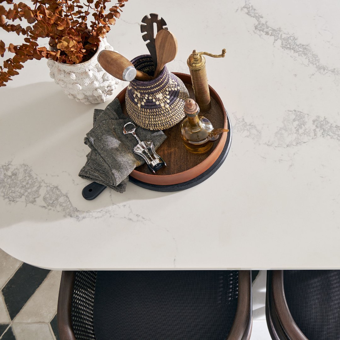 CaesarstoneCA's tweet image. A quartz dining table is a statement—durable and stylish. 🍽️ Discover 6 ways with #Caesarstone: bit.ly/4gPqRtp

Une table à manger en quartz, c’est une déclaration—durable et élégante. 🍽️ Découvrez 6 idées avec #Caesarstone :