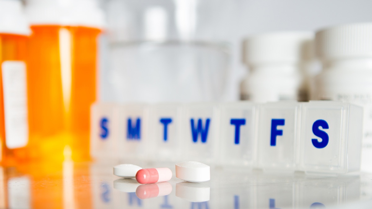 MillionHeartsUS's tweet photo. Are myths about #statins holding your patients back from lowering their blood cholesterol? Million Hearts® helps answer the top questions about statins.  
https://t.co/zFfgEgq9UU https://t.co/9wMRBaqKcK