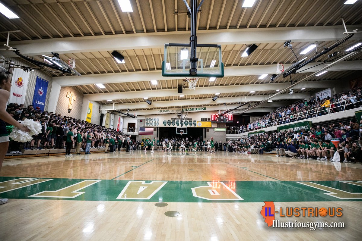 VincentDJohnson's tweet photo. The best high school gyms in #Illinois.
St. Patrick High's Kurland Court.
#illustriousGyms
@SPHSRocks @SaintPatrickHS @stpatrickhoops https://t.co/tOOx2Y7gfT