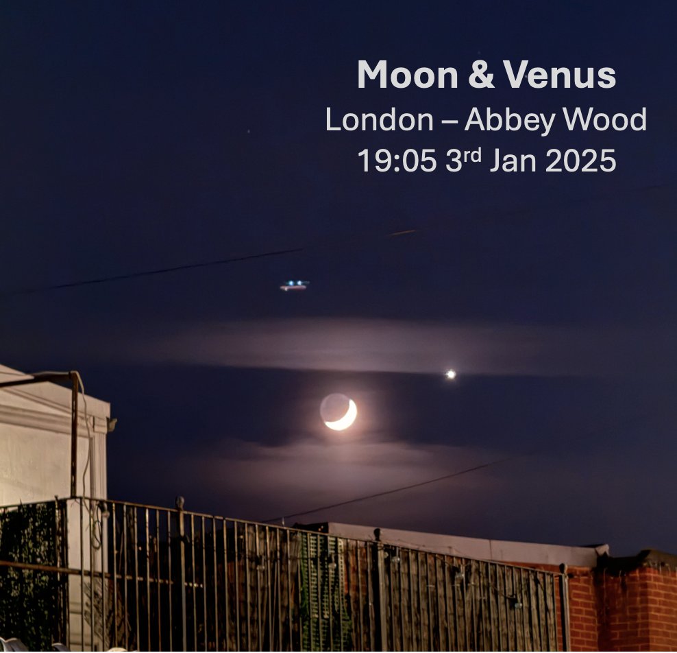 Get out, now! Venus &amp; Moon are setting...#GreatSky #MoonVenus #GoNow