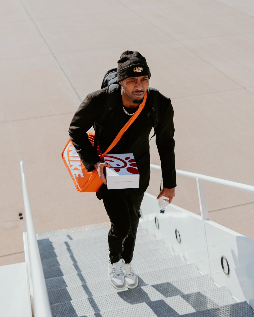 Next stop: Auburn ✈️

#FlyCou // #MIZ 🐯