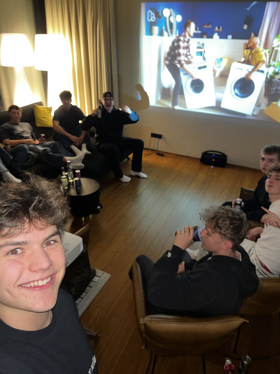 Emil Boenke💙💛 tweet media