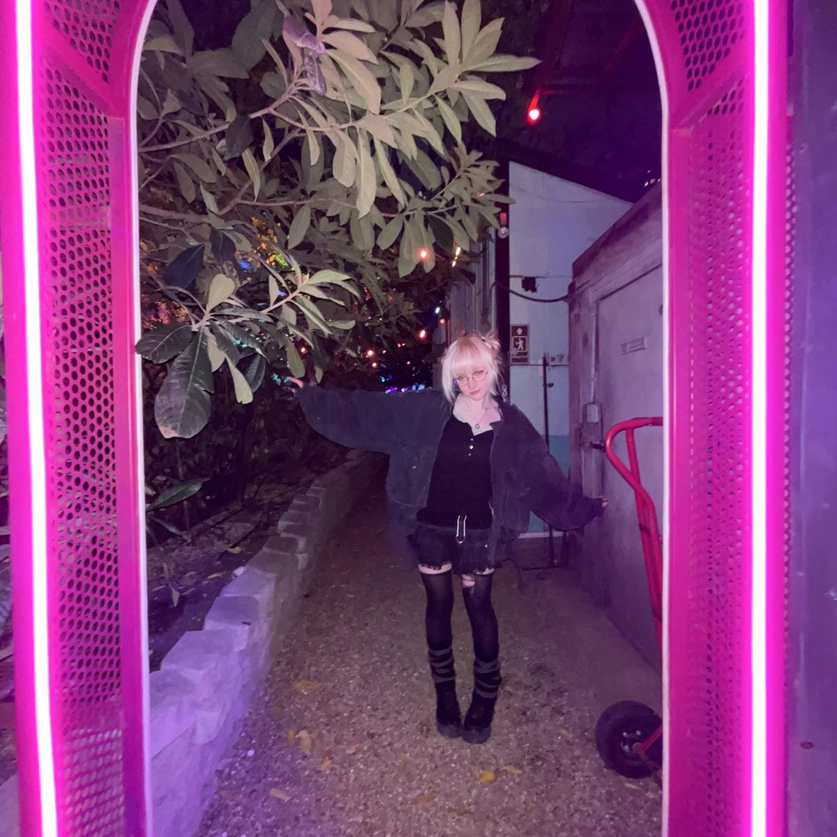 bugsbrain_'s tweet image. #artvsartist2024