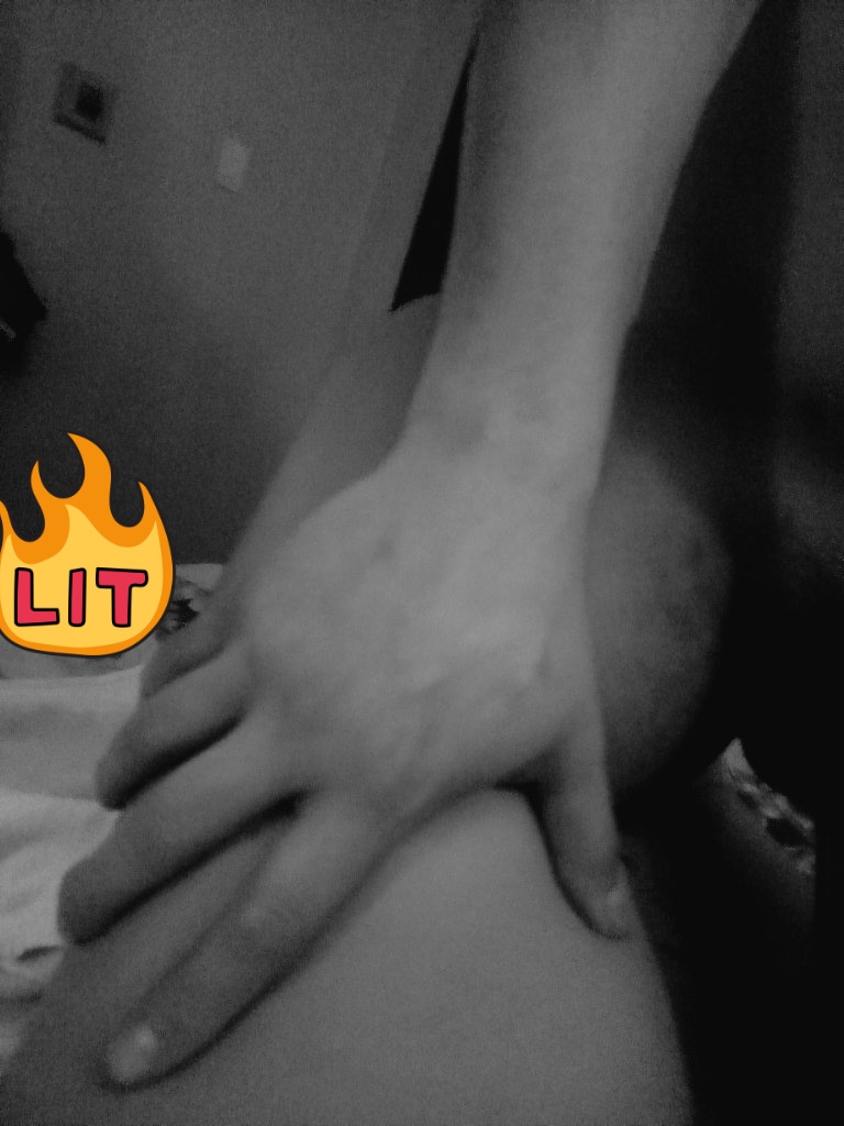 compitasxxx's tweet photo. #queganas de estar así https://t.co/7peQfKFeu4