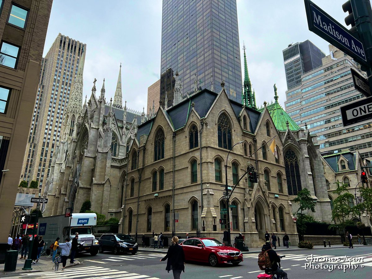 ChronosAeonBR's tweet photo. The angles of the St Patrick’s Cathedral at New York, US. 

TBT October 2021

#StPatrickCathedral
#NewYork
#AlphabetChallenge 
#WeekAforAngles https://t.co/56ga4z9oxw