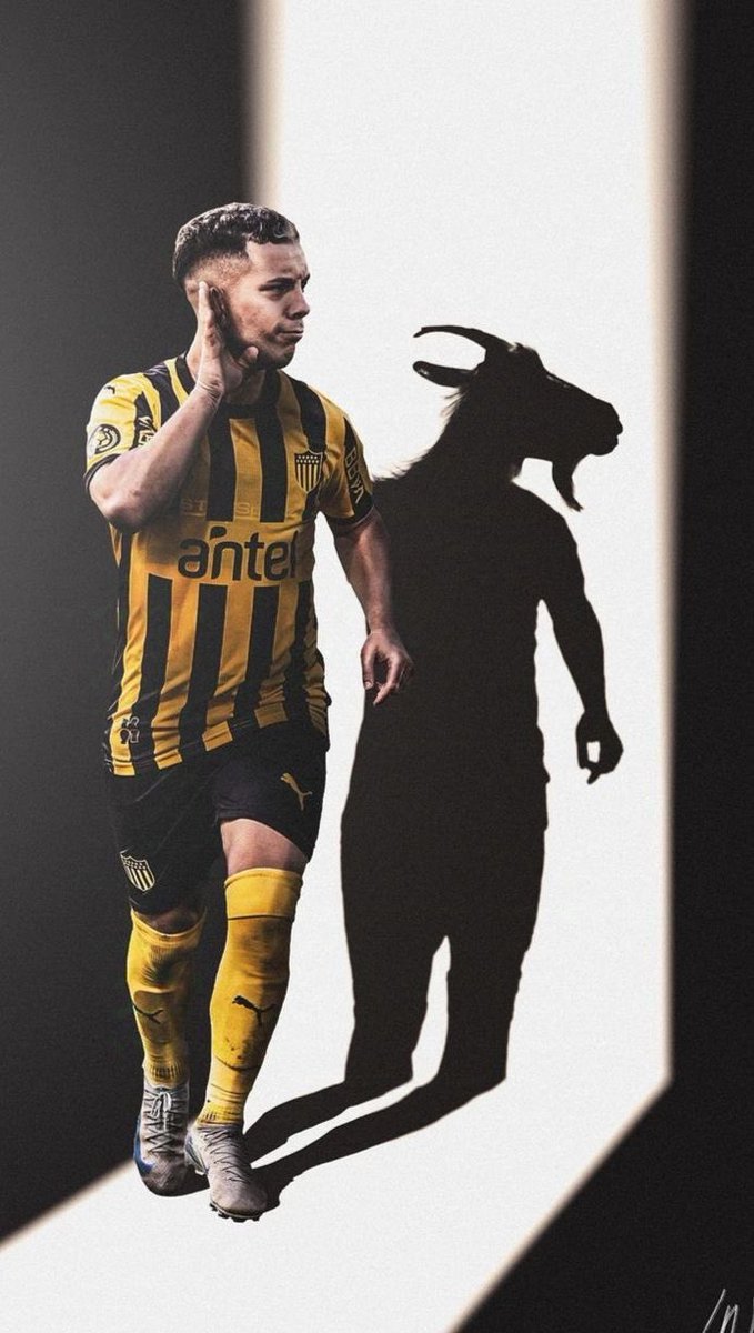 La maldita cabra DE PEÑAROL NO SE VA. 

#LeoSeQueda