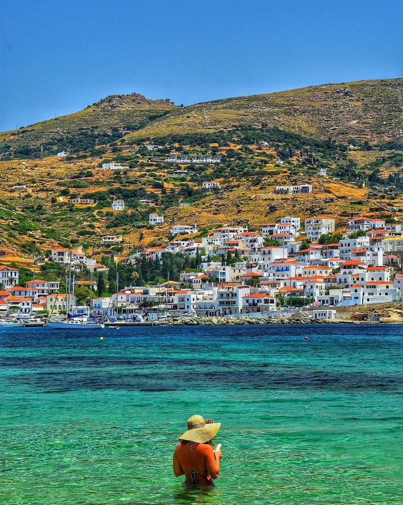 andros_secrets's tweet image. Hello, 2025! This year, skip the ordinary for something unforgettable. Don’t miss visiting Andros Island, a place where time slows down and memories last forever.💙 

👉 #Andros_Secrets

#andros #greece #greekislands