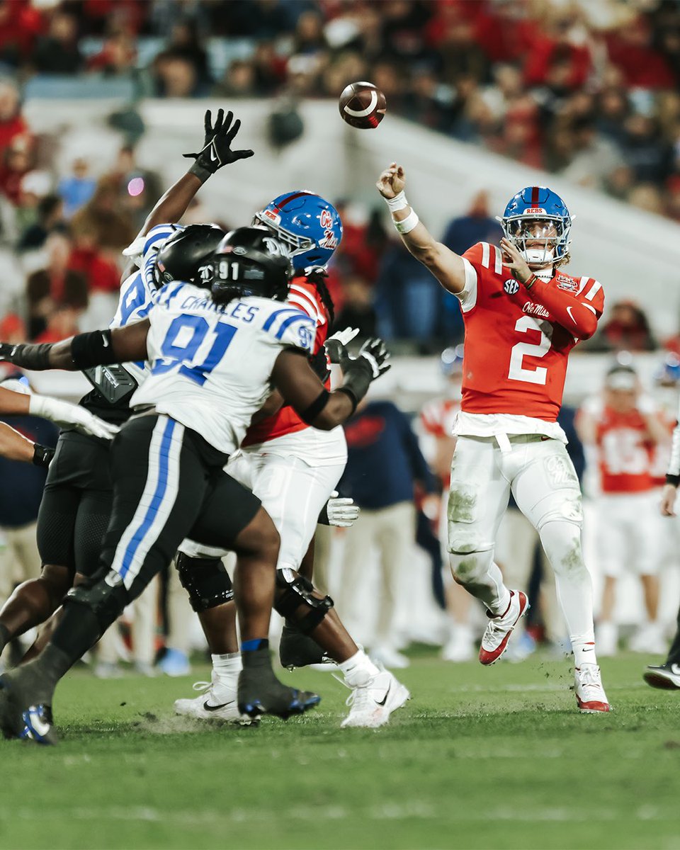 The 80th TaxSlayer Gator Bowl was one for the books with Duke &amp; Ole Miss at The Bank! 🐊

📸: Gabriella Whisler 1 &amp; 2
📸: Josianne Keenan 3 &amp; 4
