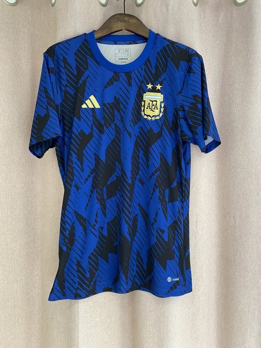 COACH VICTORIA tweet media