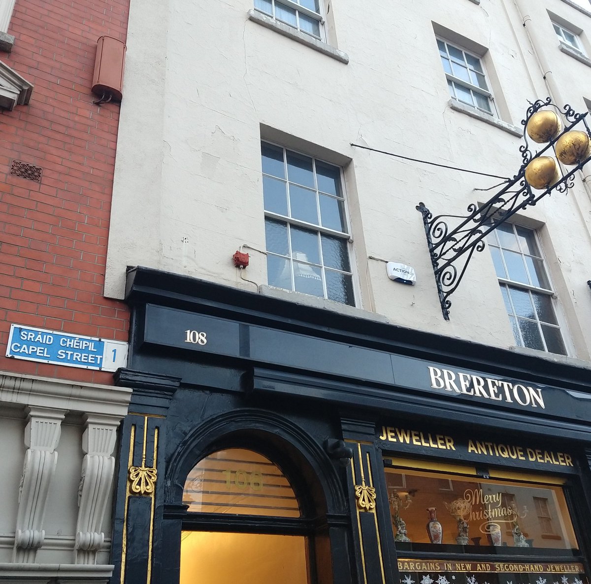 "I went up to Capel Street, to the Jewish moneylenders..." #waxies #whatllyouhave fun fact: there has been a pawnbrokers on this site since the 1850's