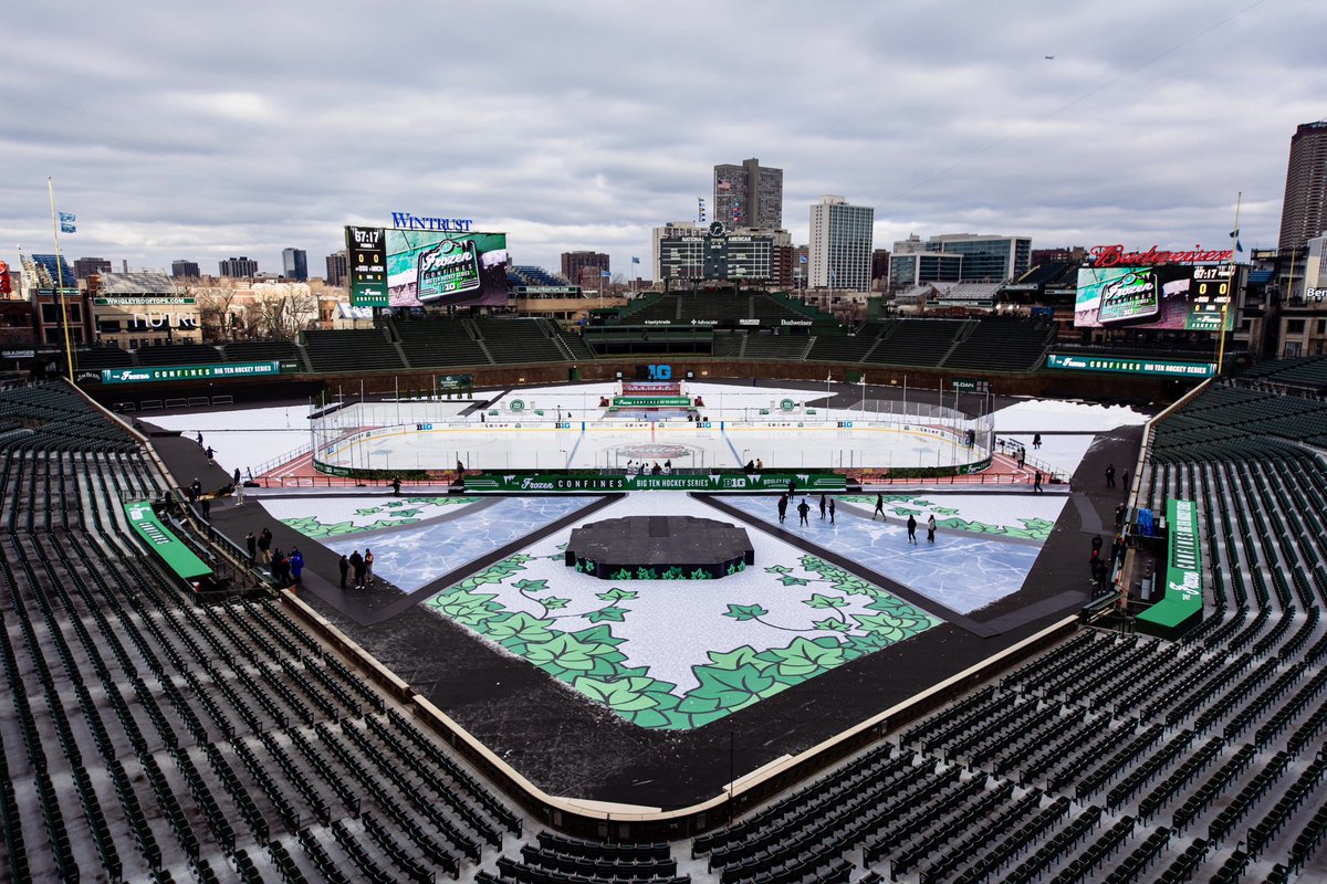 How can you not be romantic about b̶a̶s̶e̶b̶a̶l̶l̶ hockey? 🏒🤩

#WeAre