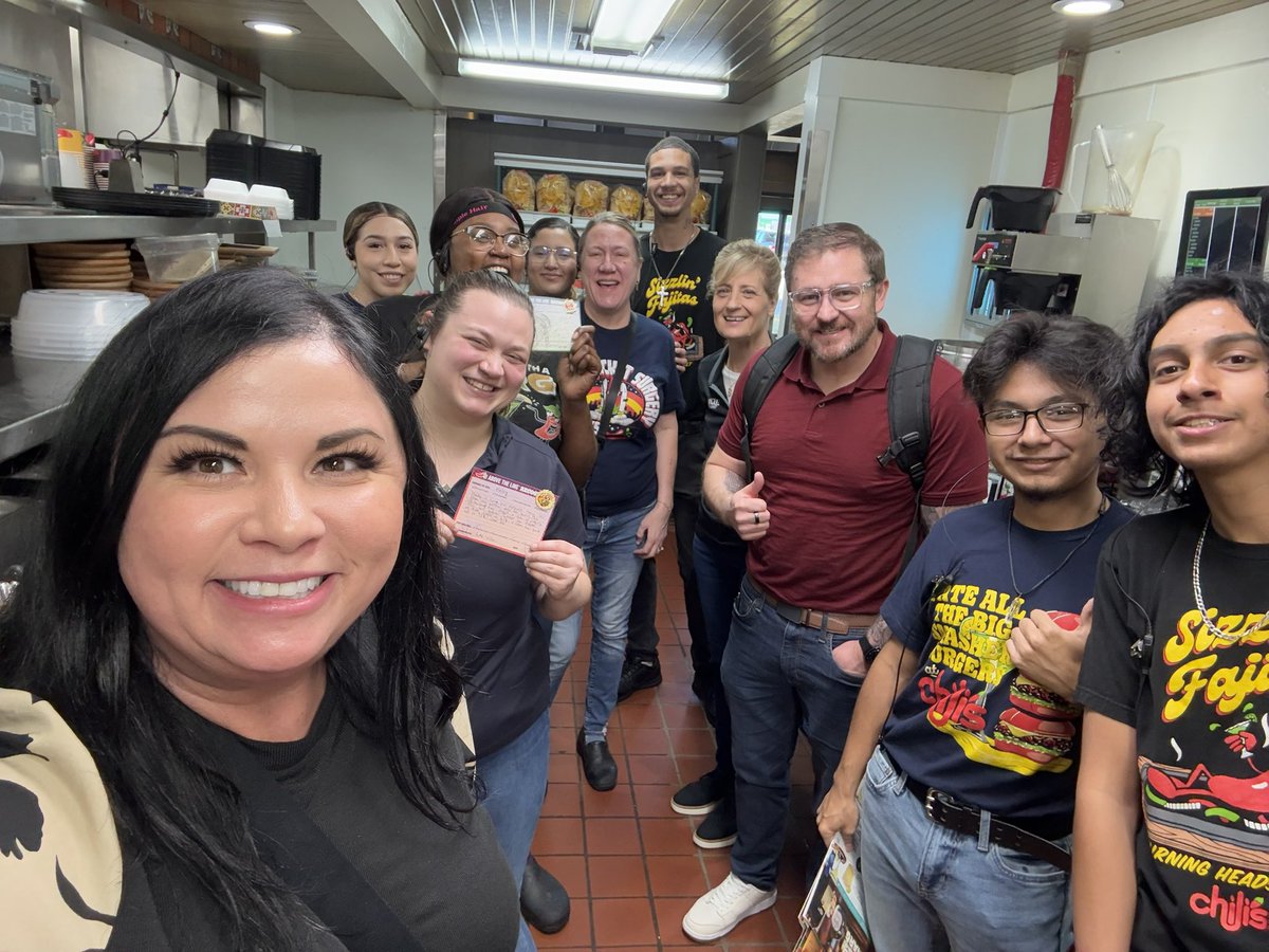 Lisa Wherry (@wherry_lisa) on Twitter photo Great day #PlayingRestaurant with <a href="/bobthetomato_99/">Luke Wilson</a> <a href="/JBarraza6/">Julie Barraza</a> team Irving really bringing the hospitality and delicious food and drinks to our guest and it shows in amazing results!! #KindOfABigDeal #ChilisLove <a href="/lauren_b_lester/">Lauren Lester</a> <a href="/vivalahaleey/">Haley Vaughn</a> <a href="/Alicia231977258/">Alicia</a> Great day #PlayingRestaurant with <a href="/bobthetomato_99/">Luke Wilson</a> <a href="/JBarraza6/">Julie Barraza</a> team Irving really bringing the hospitality and delicious food and drinks to our guest and it shows in amazing results!! #KindOfABigDeal #ChilisLove <a href="/lauren_b_lester/">Lauren Lester</a> <a href="/vivalahaleey/">Haley Vaughn</a> <a href="/Alicia231977258/">Alicia</a>