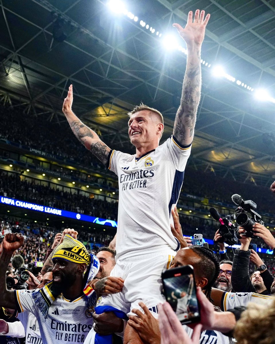 Actu Foot (@actufoot_) on Twitter photo Joyeux anniversaire ร Toni Kroos qui fรชte aujourd'hui ses 35 ans. ๐๐ฉ๐ช
๐๐ ๐๐ฬ๐๐๐ก๐๐. ๐
๐ Coupe du monde
๐๐๐๐๐ Coupe du monde des clubs
๐๐๐๐๐๐ Ligue des champions
๐๐๐๐๐ Supercoupe dโEurope
๐๐๐ Bundesliga
๐๐๐ Coupe dโAllemagne
๐ Supercoupe Joyeux anniversaire ร Toni Kroos qui fรชte aujourd'hui ses 35 ans. ๐๐ฉ๐ช
๐๐ ๐๐ฬ๐๐๐ก๐๐. ๐
๐ Coupe du monde
๐๐๐๐๐ Coupe du monde des clubs
๐๐๐๐๐๐ Ligue des champions
๐๐๐๐๐ Supercoupe dโEurope
๐๐๐ Bundesliga
๐๐๐ Coupe dโAllemagne
๐ Supercoupe