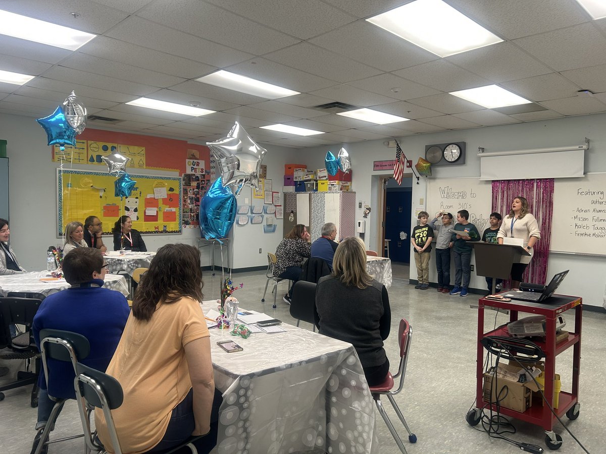 Michelle Cook tweet media