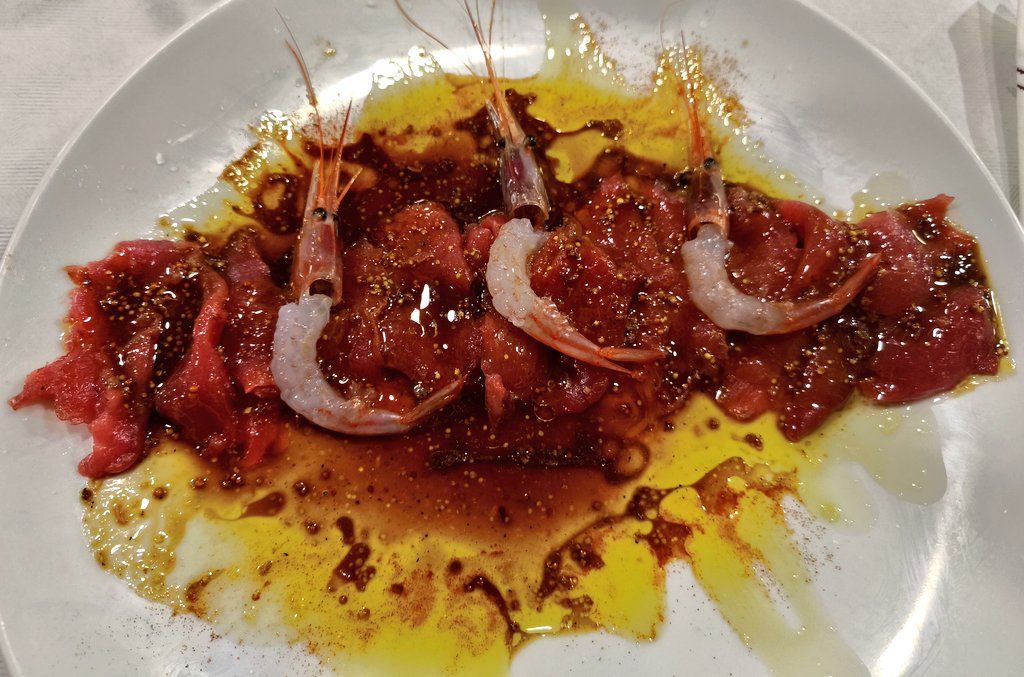 Ostra, atún, quisquilla.