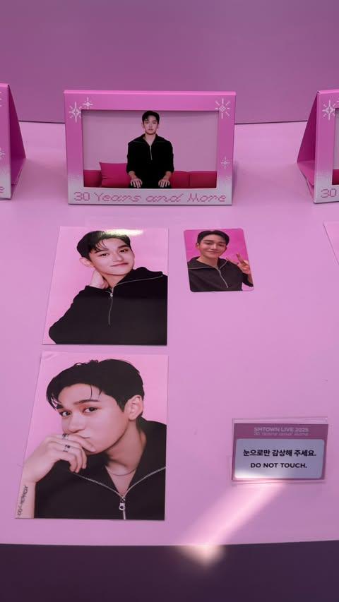 this is so cuteee ♡__♡