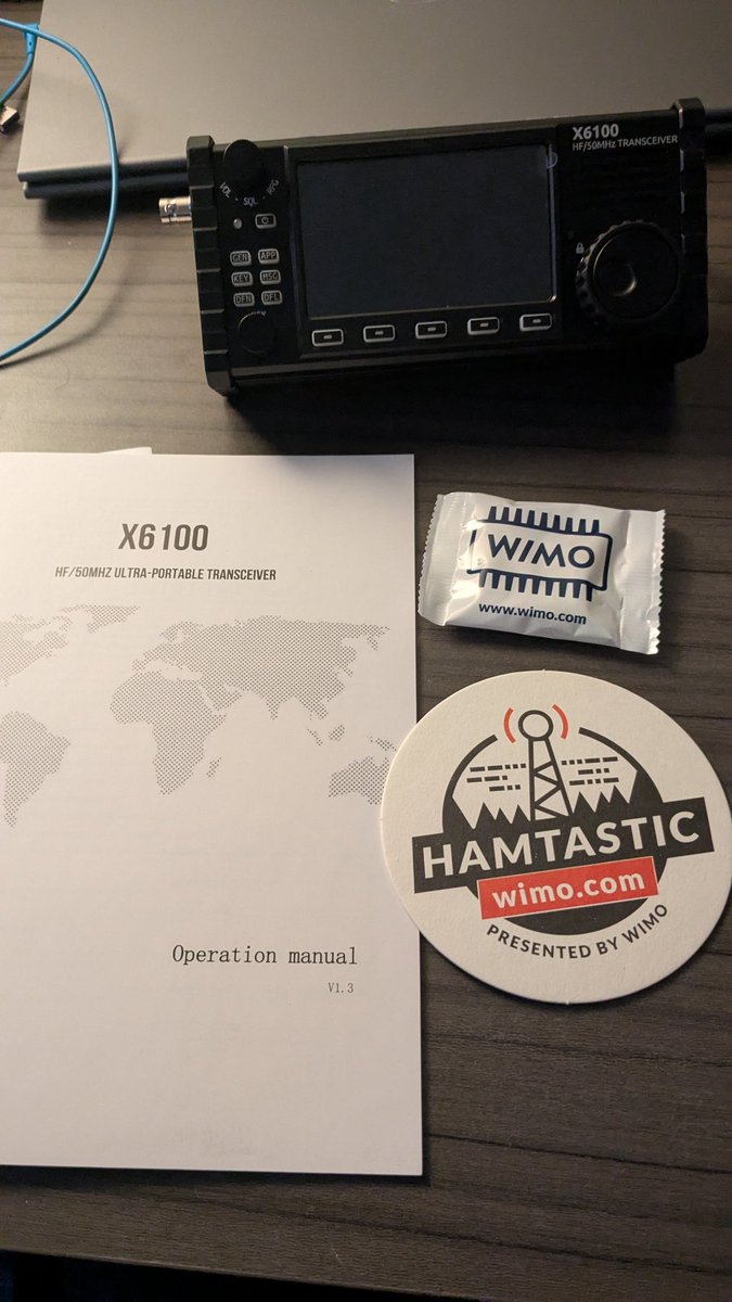 Thanks <a href="/wimo_de/">WiMo Antennen</a>, sent yesterday, just arrived in Paris ! A good Radio WE to come.