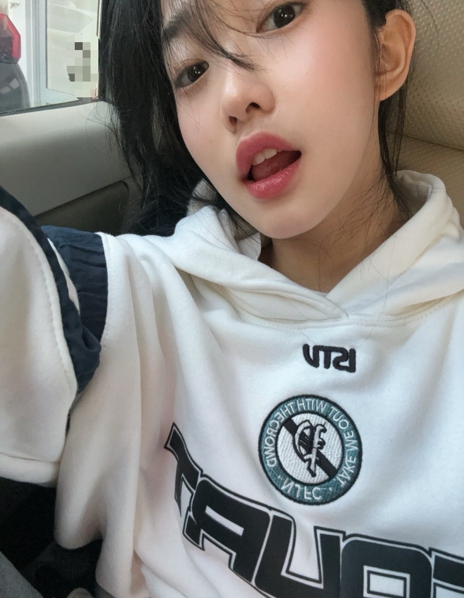 M_OlineJKT48's tweet photo. https://t.co/BD3DqyrnQ9