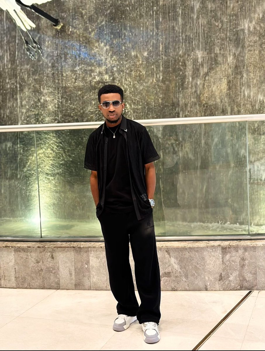 I saw affiliates win cars back then on Expertnaire and I wished for a day I’ll have mine 

And yes I got myself a car too from same business and then I saw affiliate marketers traveling out of the country and I loved it, I also wished for a day I’ll travel too and yeah I traveled