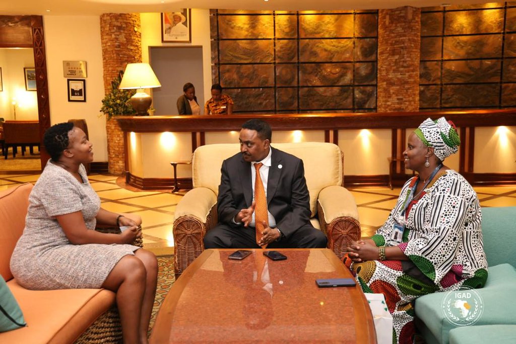 Dr Workneh Gebeyehu (@drworkneh) on Twitter photo On the sidelines of the AU CAADP Summit in Kampala, I met Ms. <a href="/KiconcoBrenda5/">Kiconco Brenda</a>, Assistant Private Secretary to the President of Uganda on Youth Affairs and Secretary for Female Affairs at <a href="/NYCofUganda/">National Youth Council Uganda</a>. We discussed the vital role of youth and women in shaping our region's future On the sidelines of the AU CAADP Summit in Kampala, I met Ms. <a href="/KiconcoBrenda5/">Kiconco Brenda</a>, Assistant Private Secretary to the President of Uganda on Youth Affairs and Secretary for Female Affairs at <a href="/NYCofUganda/">National Youth Council Uganda</a>. We discussed the vital role of youth and women in shaping our region's future