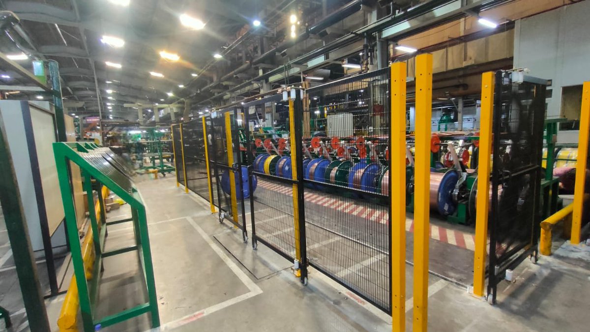 MachineGuarding's tweet photo. 👷 Your workforce deserves the best.
🤝 Your business deserves peace of mind.
🔒 Stay safe. Stay productive. Ready to elevate your safety standards? Let's talk! 💬👇

https://t.co/WKgBoGD2wL

#MachineSafety #IndustrialSafety #WorkplaceWellness #SafetyFirst #MachineGuarding #IES https://t.co/eOHWKgUFP9