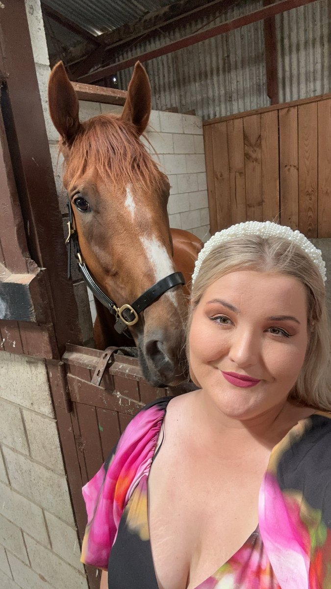 Candice Gollan tweet media