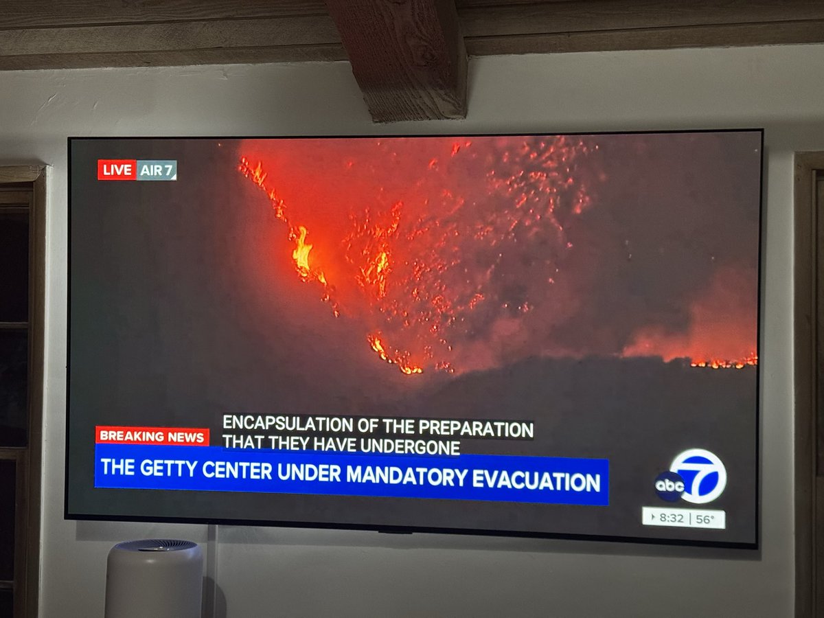 Not over. Praying tonight because this monster is not slowing down. Thank you <a href="/LAFD/">LAFD 🔥</a> . Heartbroken.
