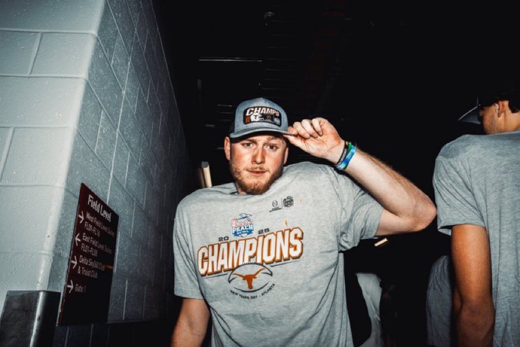 I could literally give a fuck less what anyone thinks, Quinn Ewers led this program to back-to-back 10+ win and CFB semi seasons. For those ungrateful talking shit about QE3, kiss my ass. He’s helped Texas come back to prominence. 🤘🏼