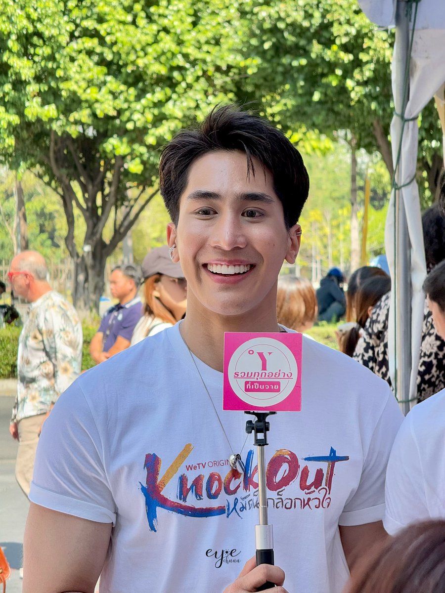 eyechuuu's tweet image. ไกด์หล่อมาก ใส่ปุ๋ยเร่งโตสุดๆ 💪🏻💪🏻

#บวงสรวงKnockOut
#GuideKantapon #Guidekc
#KnockOutTheSeries #หมัดน็อกล็อกหัวใจ