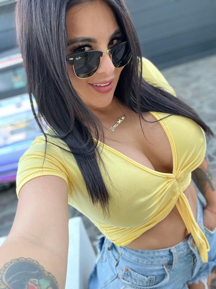 BeautyTeamFans's tweet photo. ❤️Ella es Marzhe, una bella mujer que acaba de ingresar a nuestro Top, si quieres conocerla, visita su perfil...    

👉 https://t.co/xIppV6EvJJ… 

👉 @MarzhePdL  

#Seguidores #amigos #Mexico #gymgirls #fitness #FotoDelDía #onlyfansgirl #onlyfans #onlyfansmexicana #mujerbella https://t.co/D5pW5M6Itn