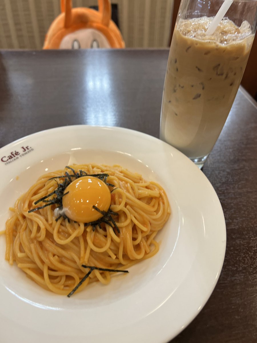 Johns_Bar02's tweet photo. お昼ごはん

ウニの濃厚クリームパスタ

娘が地縛少年花子くんのイベントへ行きたいと言うので池袋駅へ🚗

花子くん？ってなんだかよく分からないままトイレ掃除のイベント参加

お昼は娘と何年かぶりのイタトマへ🍝 https://t.co/8Ra9b8u9Or