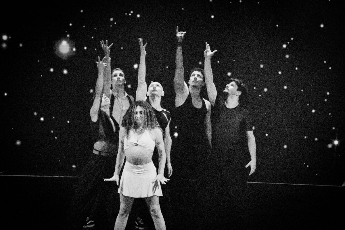 potteinander's tweet photo. "STYLEZ! – Die spektakuläre Show im GOP Varieté-Theater Essen: Breakdance trifft Akrobatik, Beats und Hightech. Vom 10.1.–6.4.2025. Energie, Präzision, Streetart & Magie – jetzt Tickets sichern! #STYLEZ"
#gopvariete #gopessen #variete #potteinander https://t.co/XQOBM8g1u6