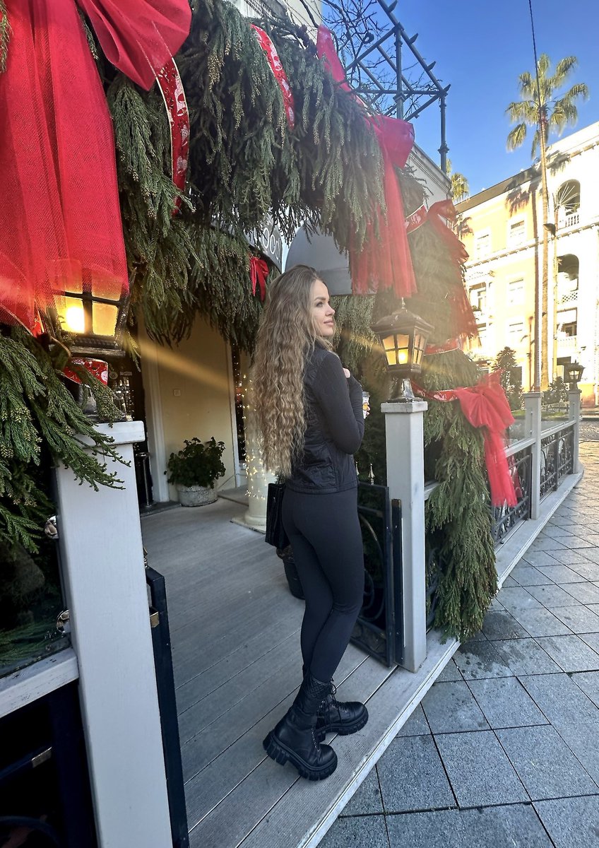 Ellen_Create tweet media