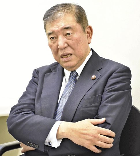Tanakaseiji14's tweet photo. 石破 『ぜひ、もう一度自民党を信じて下さい』

嫌だ！無理だ！
滅べ自民党！
#自民党に投票するからこうなる https://t.co/QMjuYRDfBu