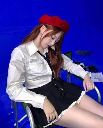 yerinspics's tweet photo. 250106 Instagram update https://t.co/7lgwnjY3gX