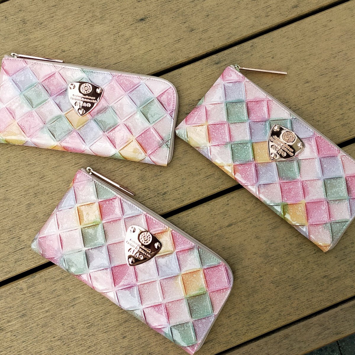 昨日新発売のブロックパーティ💎 こちらはATAO初のピンクゴールドの