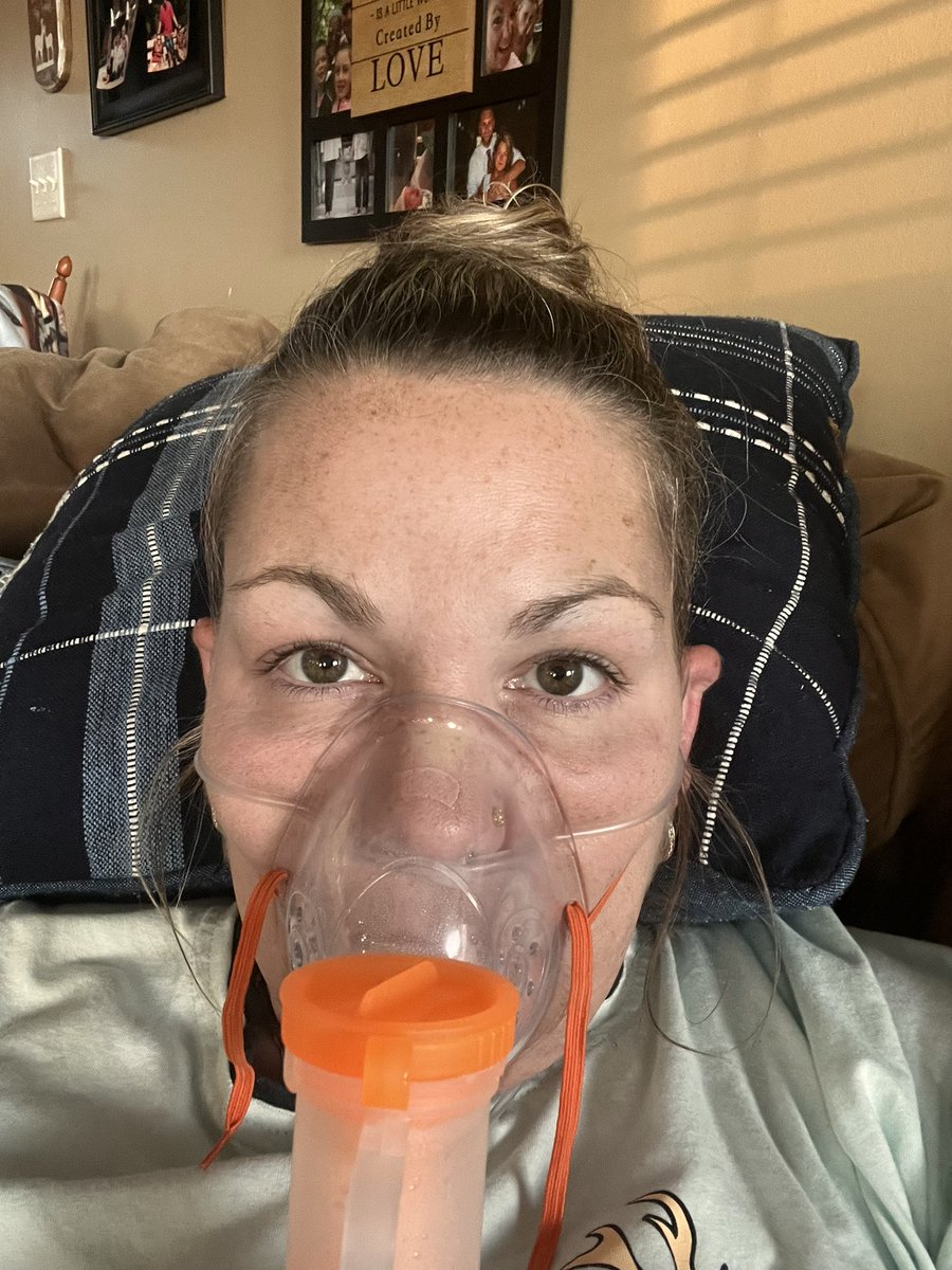 thecoercednurse's tweet image. 📢📢 WHEN WE SAY WE FEEL LIKE OUR BODIES ARE SHUTTING  DOWN WE ARE NOT JOKING. 
👉🏻Had a primary care appointment today and he said the words that nobody wants to hear. I am being referred to Ohio State to see hematology. 
👉🏻After reviewing my numbers and seeing the-lack of a…