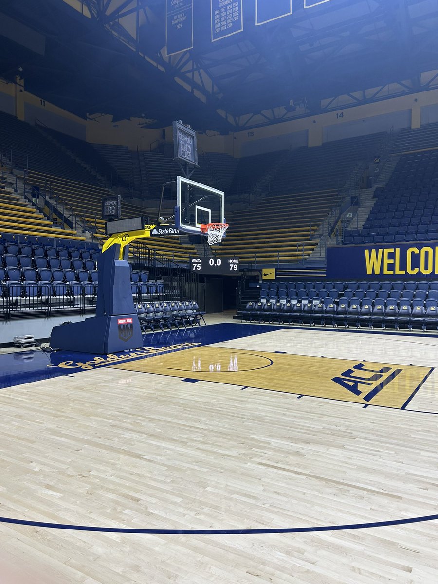 🚨DOWN GOES NUMBER 1🚨

The Cal manager squad takes down #1 ranked Virginia Tech in an OT thriller, 79-75! Thank you to VT for a great game.

#WeAllWeGot
#ChopWoodCarryWater
#SinCity
<a href="/ManagerGames_/">Manager Games</a>