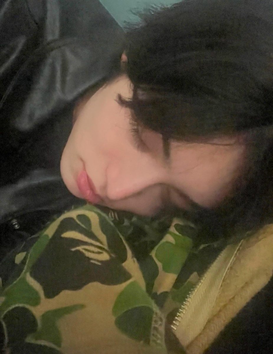 kfpboys's tweet photo. 250111 FANS update #민제 #MINJE 

“🫠” https://t.co/x1YwsGQaxL