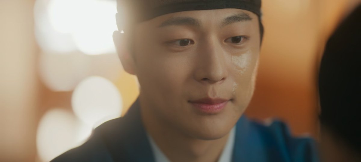daheeverse's tweet photo. my little coffee prince drama *giggles*
#CheckinHanyang #CheckinHanyangEp6 https://t.co/O4ZsczAzWT