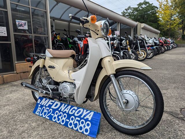 MFDnagoya1019's tweet photo. 📌ホンダ スーパーカブ110
📌軽量　新設計フレーム
📌低燃費で経済的！！
🔍https://t.co/VaivdLFScn
☎0523-838-8588
〒名古屋市天白区植田南2-1104
＃MFD名古屋　＃ドッカーズ名古屋　＃HONDA　＃スーパーカブ　＃110cc https://t.co/5tD7yI3iJ5