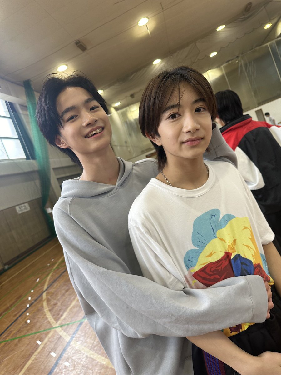 nicopuchi_info's tweet photo. TikTokみてね🥳✅

https://t.co/BPUaxvsPe3

アコ大好きなケイタツを添えて・・・🤣💕

#越山敬達
#荘司亜虎
#ニコプチ https://t.co/n0aQs8fyH3