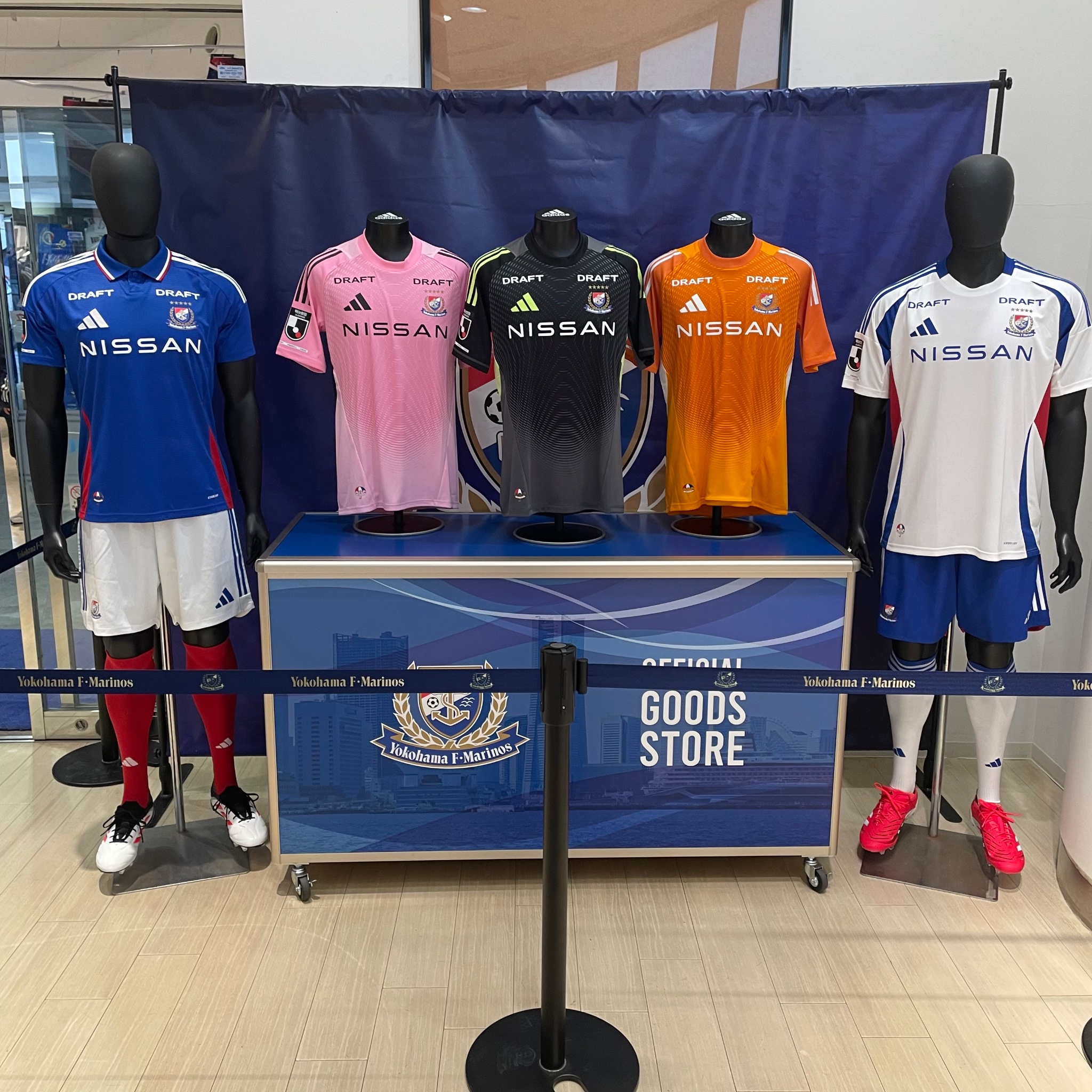 YOKOHAMA&マリノス　コラボユニフォーム！ 𝟐𝟎𝟐𝟓 𝐒𝐄𝐀𝐒𝐎𝐍 𝟐𝐧𝐝 𝐔𝐍𝐈𝐅𝐎𝐑𝐌 ホワイトベースの