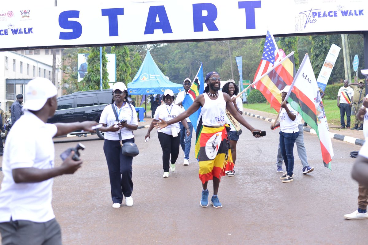 rexmediafrica's tweet photo. Step by step, weβre making strides for peace at the Rotary Peace Walk! Together, we inspire change and promote societal transformation. ποΈ #RotaryPeaceWalk | #RIPresidentsVisitsUG https://t.co/RGN7JRS2dq
