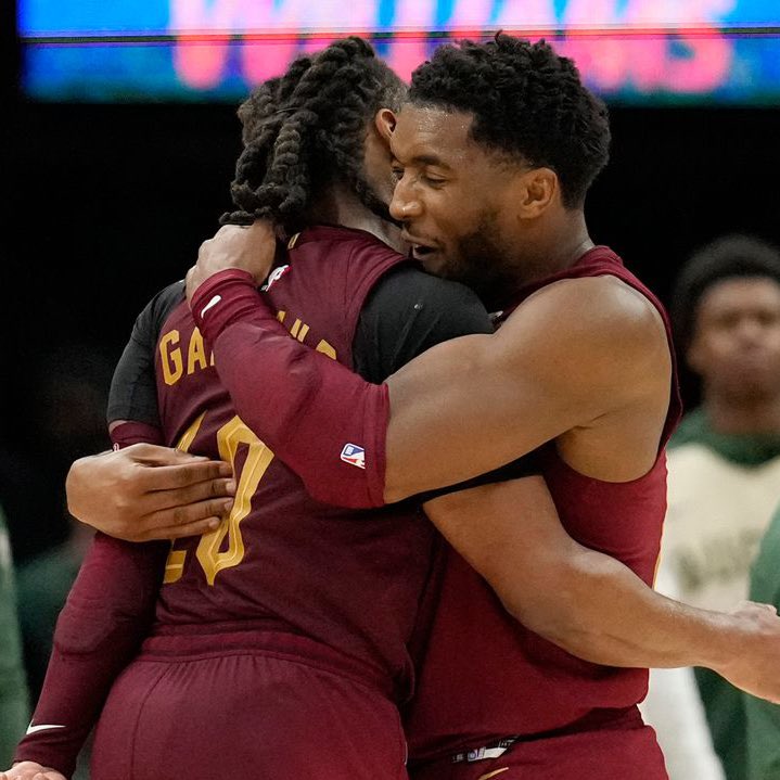 LegionHoops's tweet photo. The Cavaliers are 30-4 on the season and have won 9 STRAIGHT games.

Do you believe? 👀🔥 https://t.co/Evh1f49Ld1